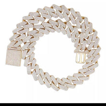 Load image into Gallery viewer, Deluxe Cuban Link Necklace (20mm) - Mirage Shimmer
